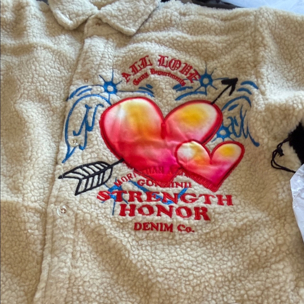 Gunzinii Fleece Jacket with Heart Embroidery